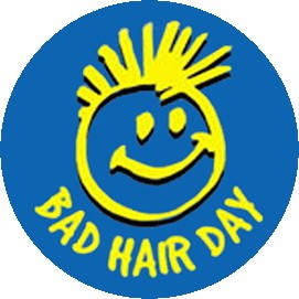 BAD HAIR DAY (jelvény, 2,5 cm)