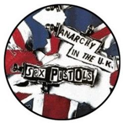 SEX PISTOLS: Anarchy In The U.K. (jelvény, 2,5 cm)