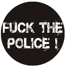 FUCK THE POLICE (jelvény, 2,5 cm)