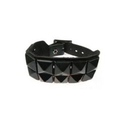 2 soros, bőr csuklószorító (fekete piramis szegecs)