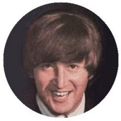 BEATLES: John (1964) (jelvény, 2,5 cm)