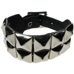 2 soros csuklószorító, piramis szegecs