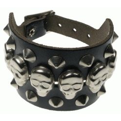   3 soros, bőr csuklószorító (koponya + 2 sor kúp szegecs)