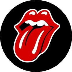 ROLLING STONES: Lips (nagy jelvény, 3,7 cm)