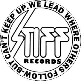 STIFF RECORDS (jelvény, 2,5 cm)
