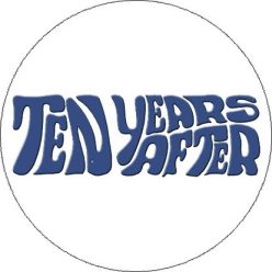 TEN YEARS AFTER: Logo (big badge, 3.7 cm) 