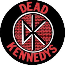DEAD KENNEDYS: Logo (nagy jelvény, 3,7 cm)