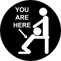 YOU ARE HERE (nagy jelvény, 3,7 cm)