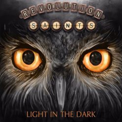 REVOLUTION SAINTS: Light In The Dark (CD+DVD)